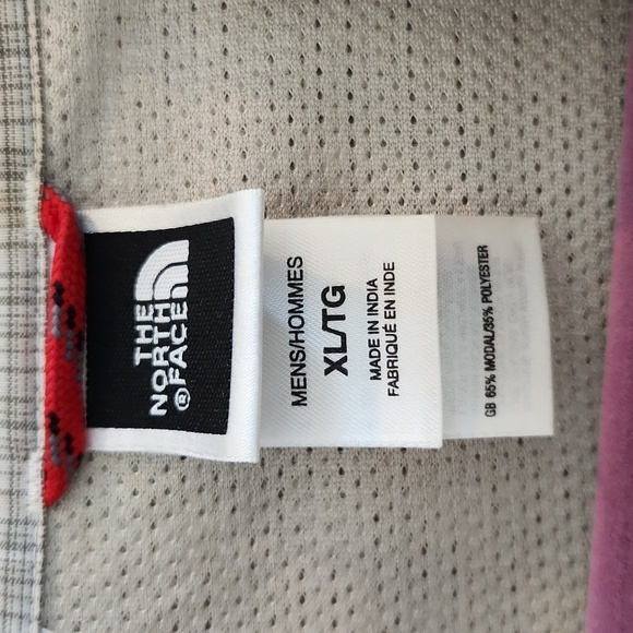 The North Face Plaid Button Down Shirt - Picture 2 of 4